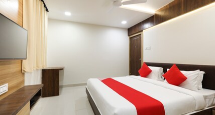 Hotel D9 Room Type - Deluxe Ac