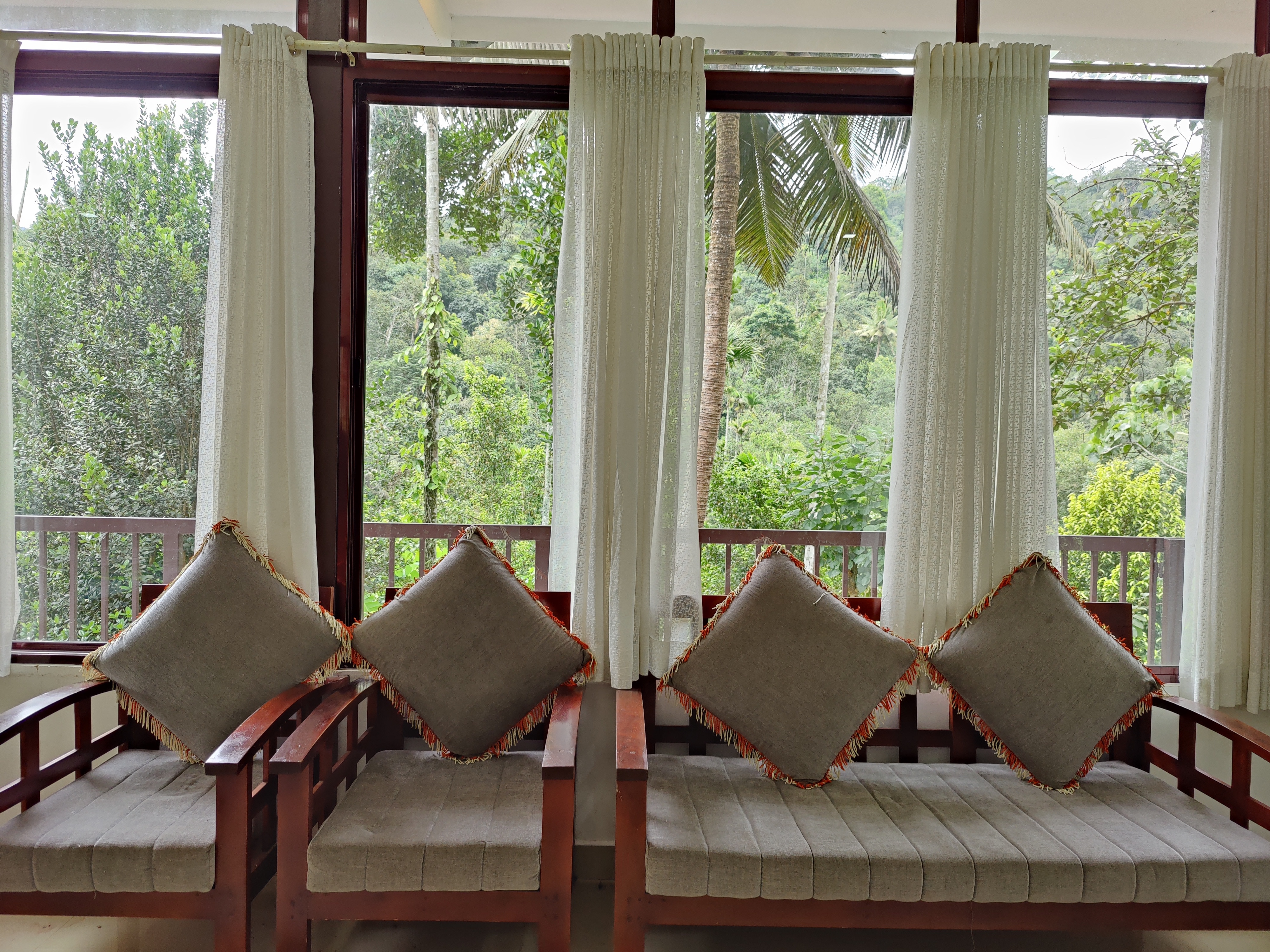 Mount Olive Cottages | Entire Homestay - Tap to explore photos