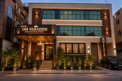 Hotel Om Paradise