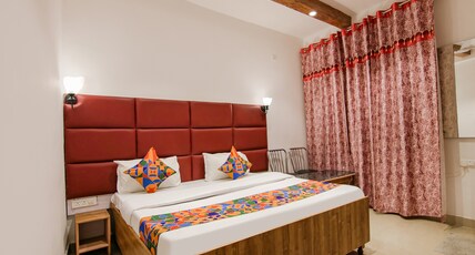 HOTEL GROVER Room Type - Deluxe