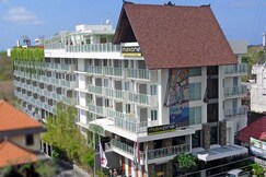 Maxone Hotel Bukit Jimbaran