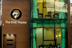 THE OVAL ROOMS