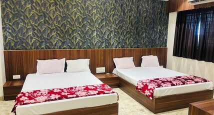 Ashoka Resort Room Type - Deluxe Room AC All Four Bedded Room
