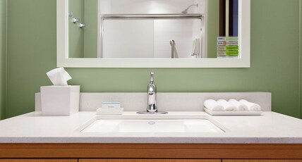 Home2 Suites by Hilton San Angelo Room Type - 2 QN BEDS STUDIO NONSMOK