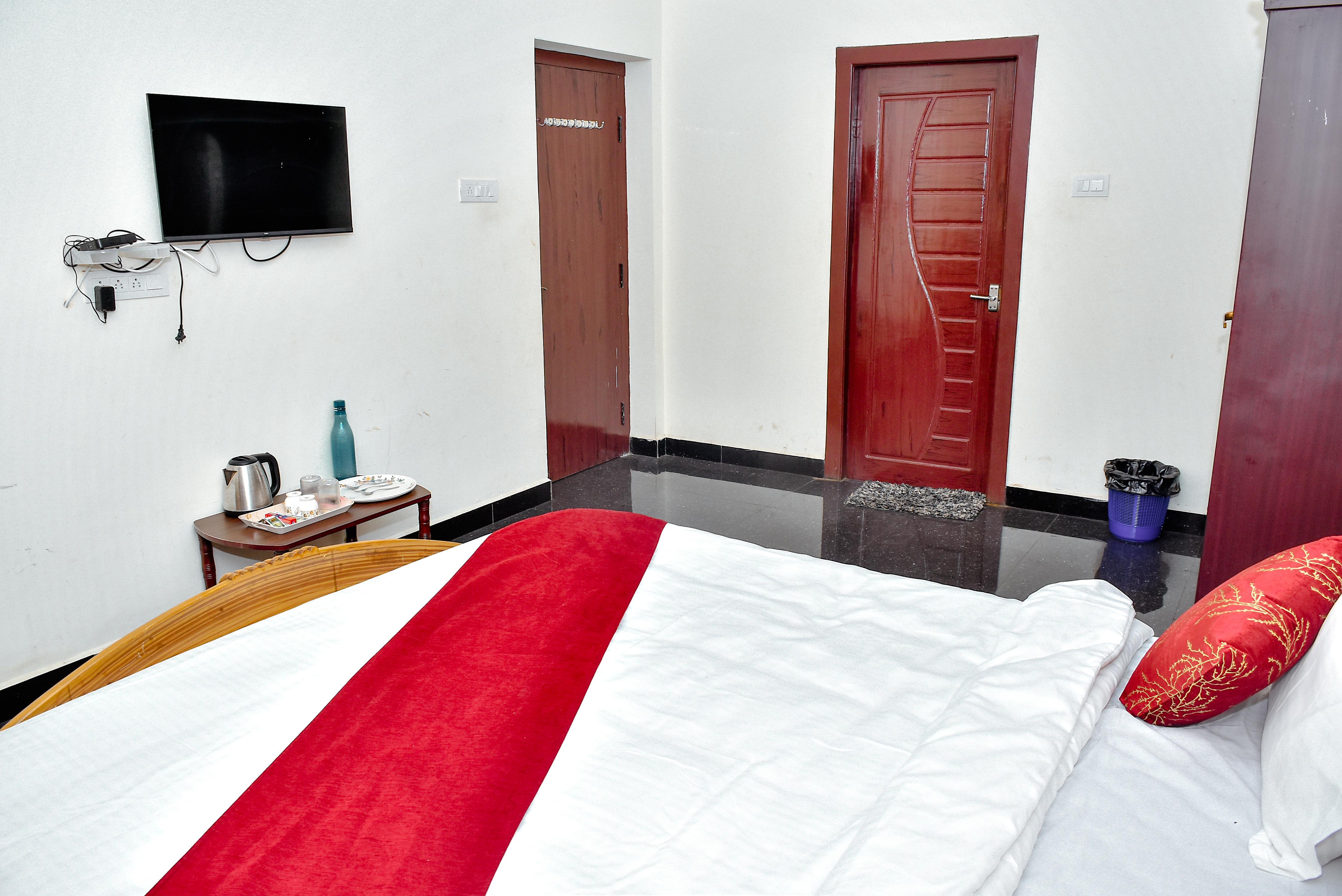 The Kodai Mist Valley (3BHK Entire Ground Floor) - Tap to explore photos