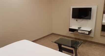 Inspira Regency Room Type - Super Deluxe with Balcony