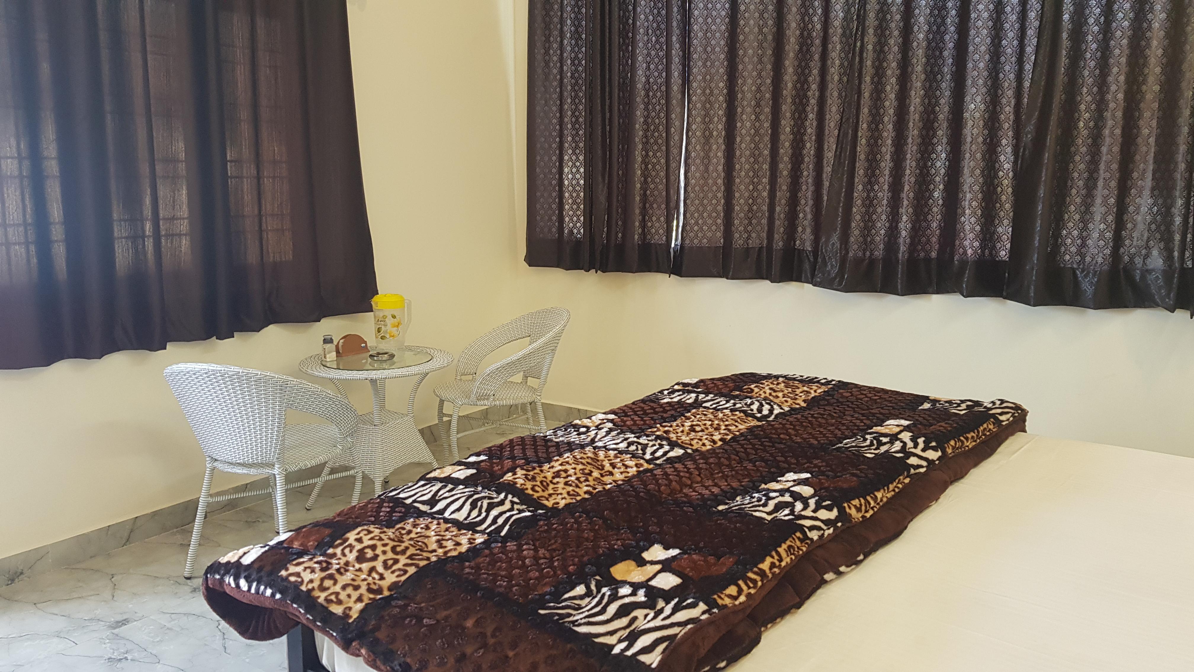 The Mountain View Homestay - Tap to explore photos