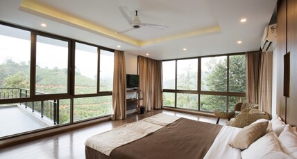 Chateau Woods Room Type - Luxury Room