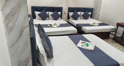 Shri Radha hotel Room Type - Six bed Family Room
