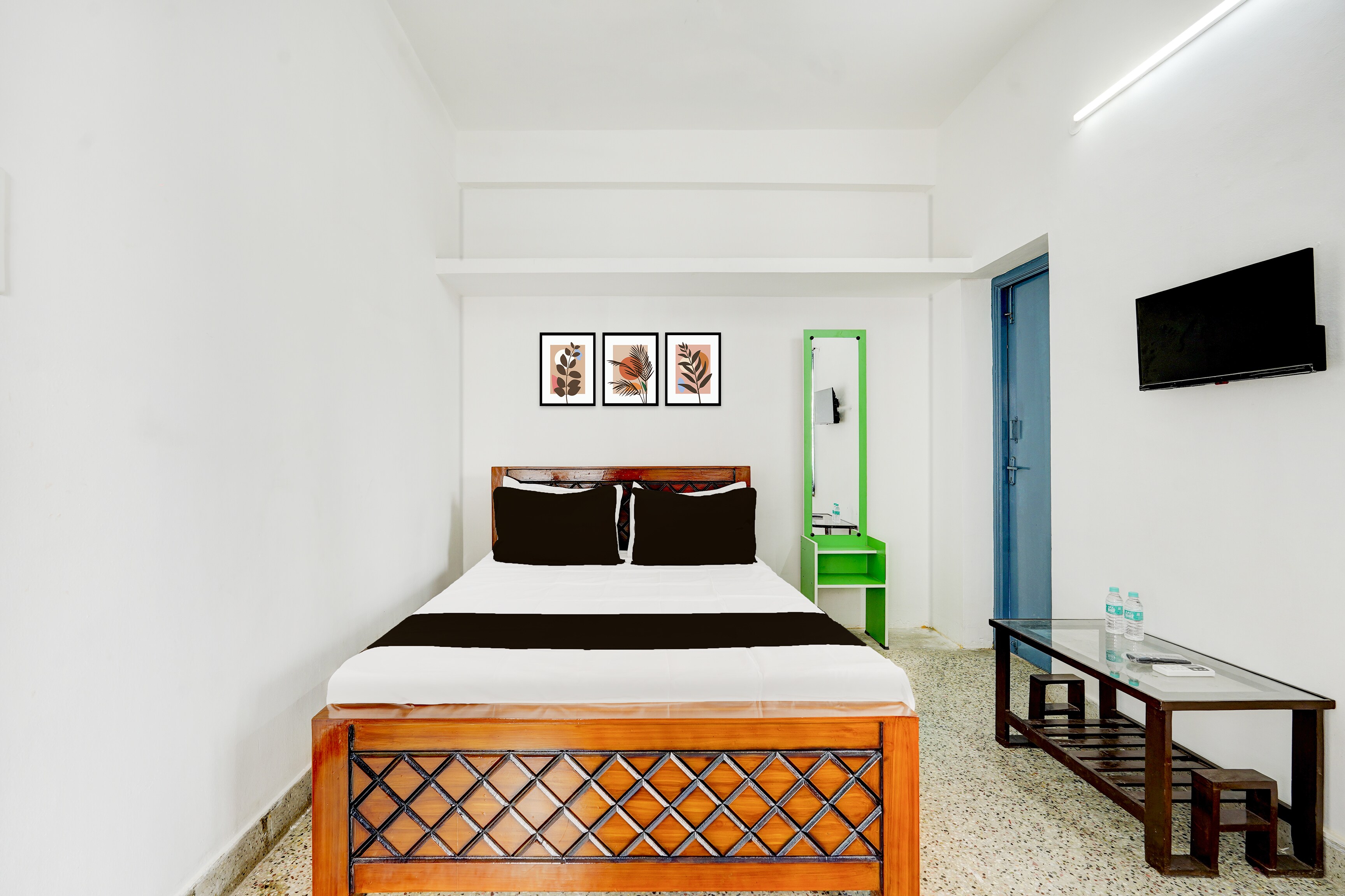 Hotel O Sky Blue Residency - Tap to explore photos