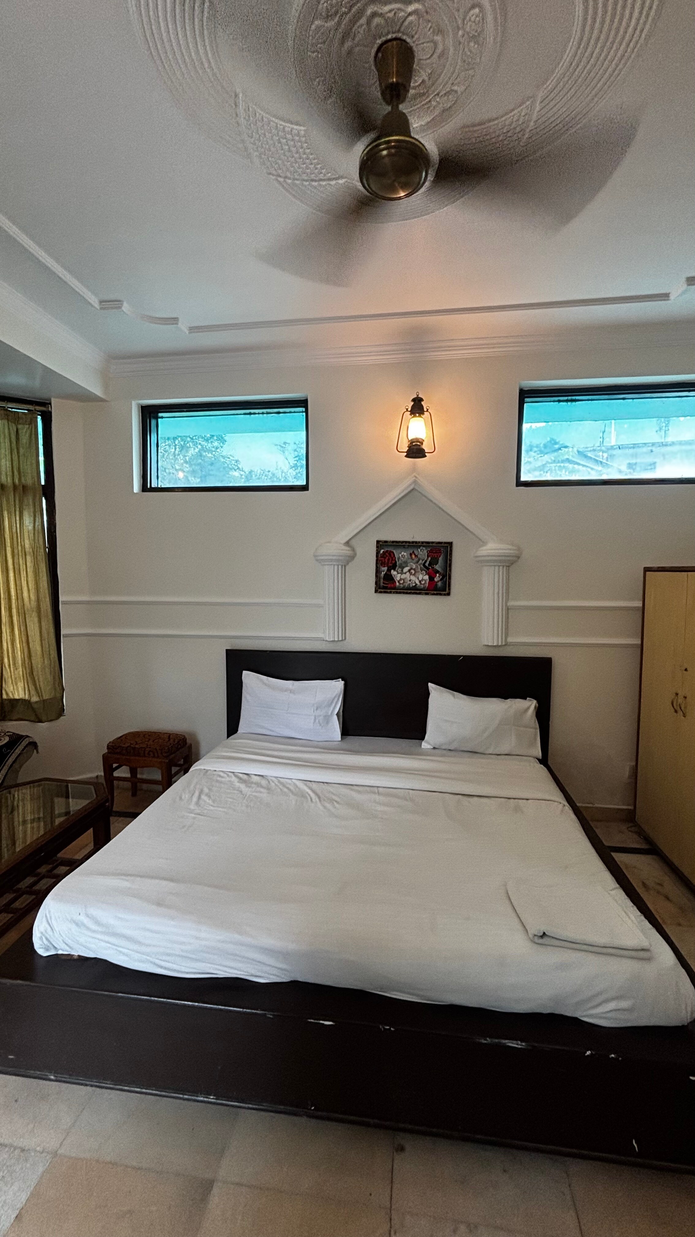 Blue Rose Homestay - Tap to explore photos