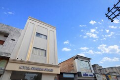 Hotel Sharda Grand