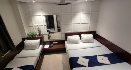 Hotel Anand Palace Room Type - 3 BED ROOM (NON-A.C)