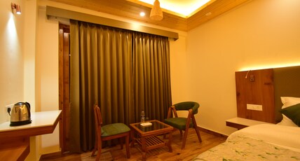 The Alpine Escape, Manali Room Type - Mountain King Room with Balcony 