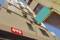 Hotel O Lal Residency