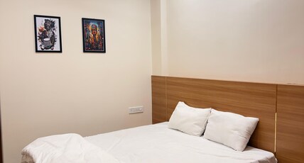 Shree Nikunj Palace Room Type - Deluxe