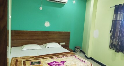 Kanishka Stay Room Type - Deluxe Room 2