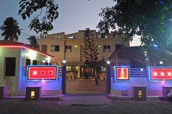 Hotel Sunshine Kodinar