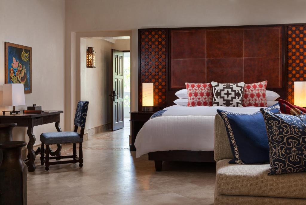 One&Only Palmilla - Tap to explore photos