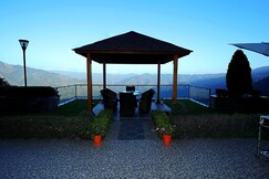 Aranya Himalayan Retreat Mashobra / 5 Bedroom Villa / Earthaa Escapes