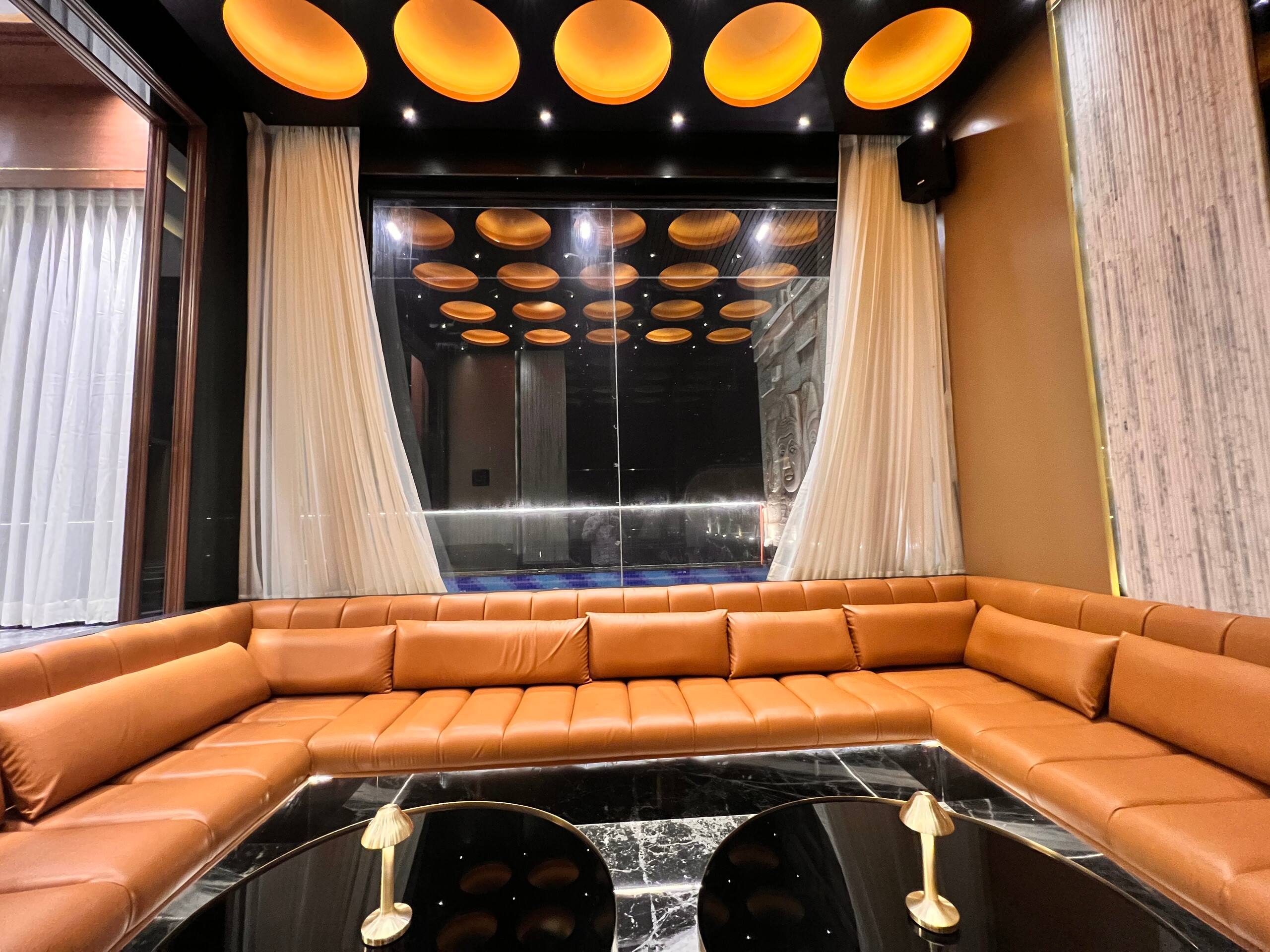 Sky Armani Villa 7BHK - Tap to explore photos