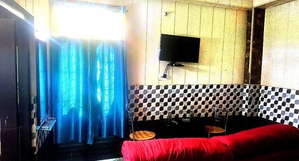 Hotel Dev Bhoomi Room Type - Deluxe Room