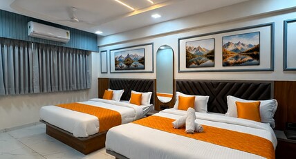 HOTEL HILL VIEW Room Type - Super Deluxe Family Room HOTEL HILL VIEW Room Type - Super Deluxe Family Room