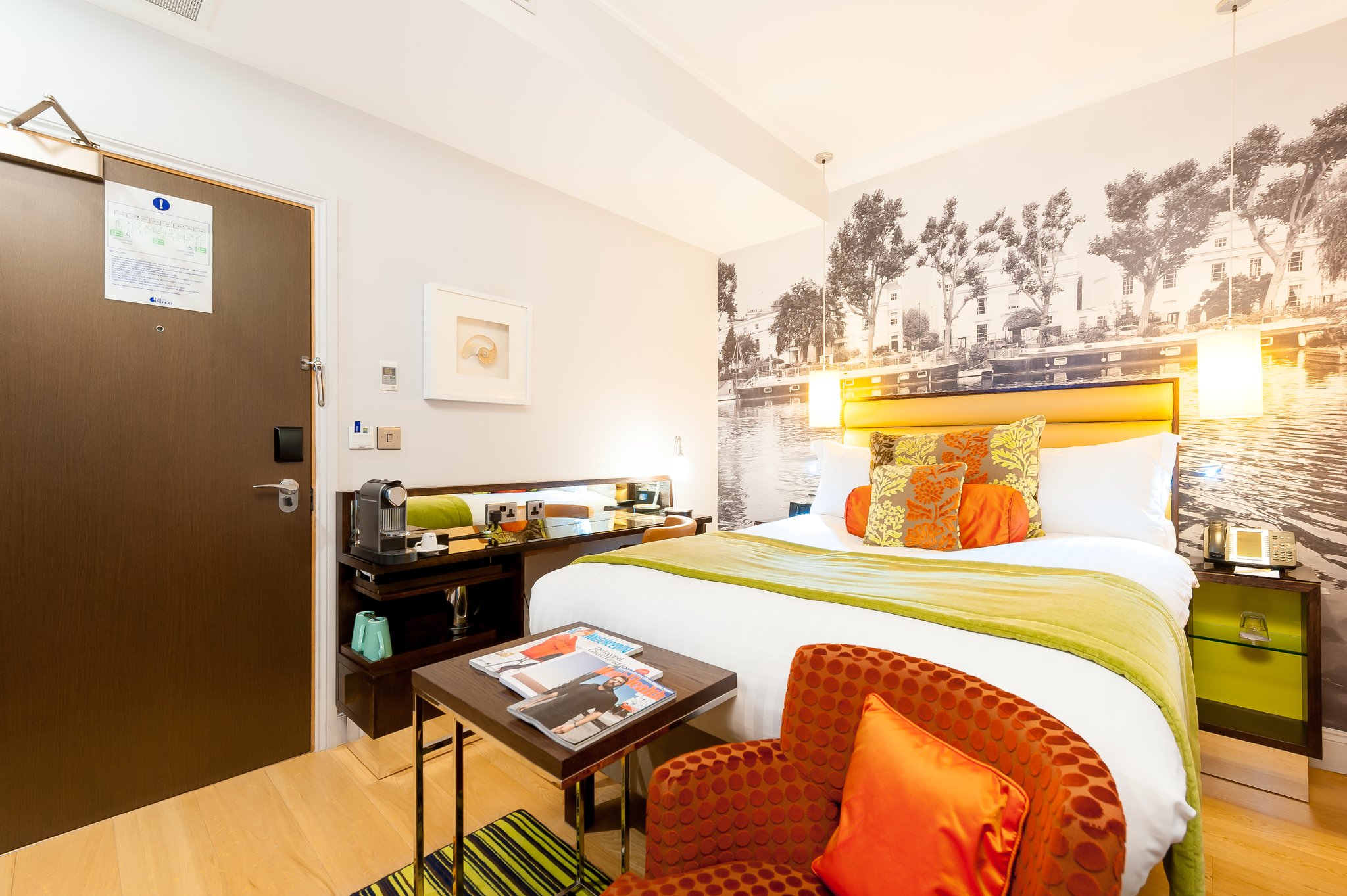 Hotel Indigo London-Paddington - Tap to explore photos