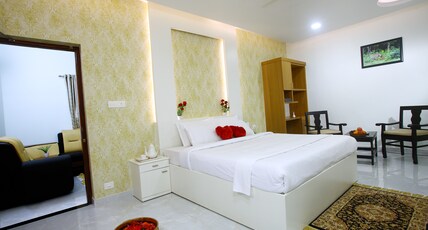 THE CLIRIND RESORTS Room Type - Platinum Suite