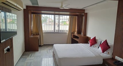 Hotel Vrindavan Room Type - Executive Ac Room