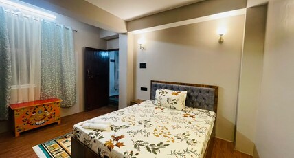 Dolma Dhim Stay 1Km from MG Marg Room Type - Road side View Room
