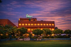 Hotel Pallavi Grand