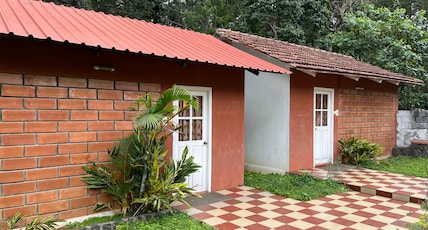 Grange Resort Room Type - Deluxe Room with Sitout Grange Resort Room Type - Deluxe Room with Sitout