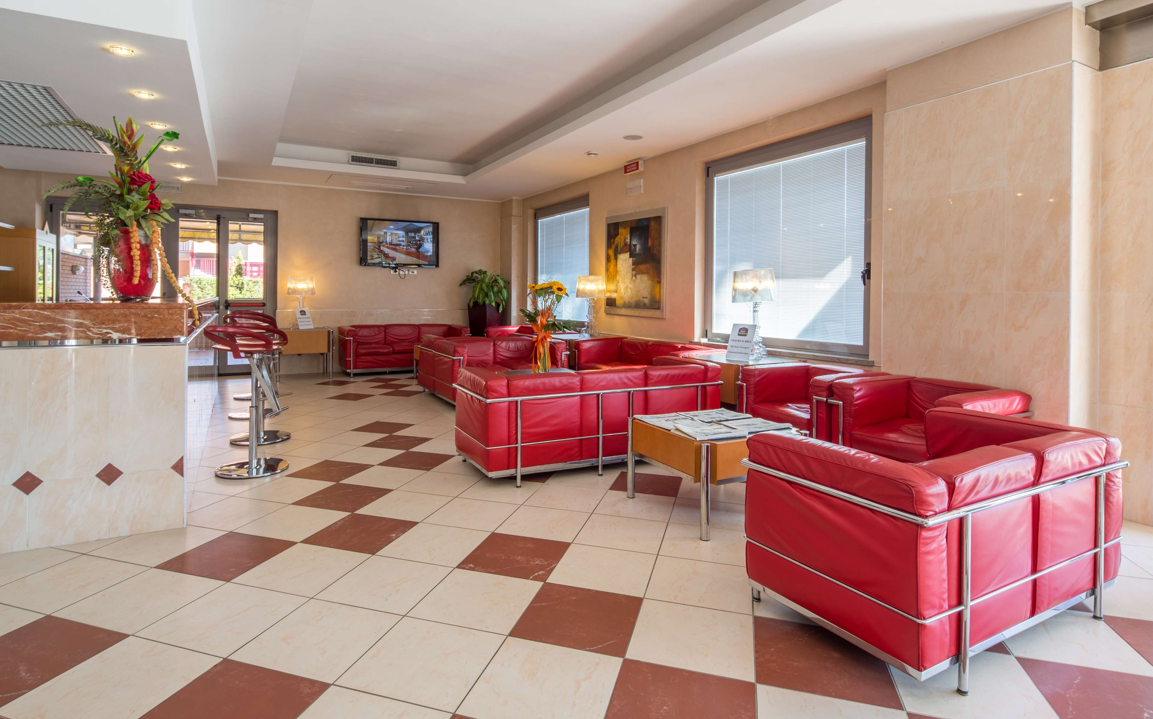 Best Western Hotel I Triangoli - Tap to explore photos