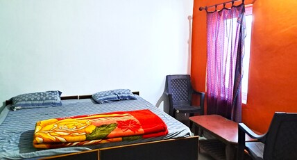 Sukha's Place Room Type - Standard Double Room