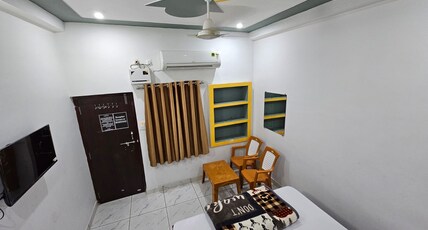 Hotel Vinayak Room Type - Ac Super Deluxe Room