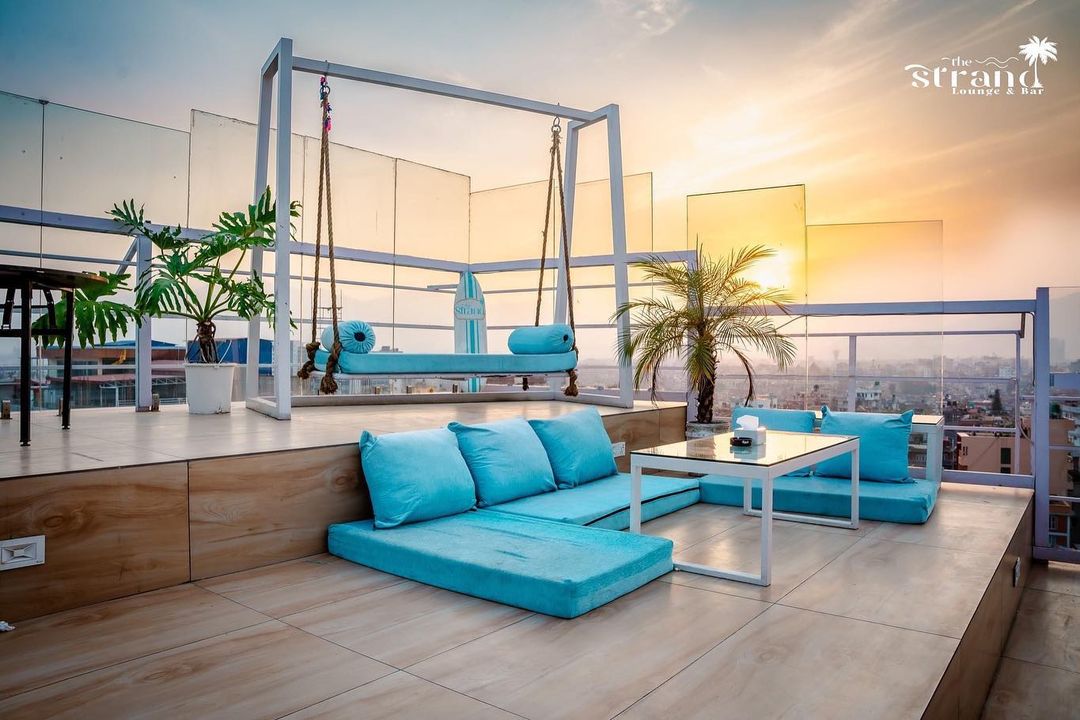 Hotel Mirage Regency - Tap to explore photos