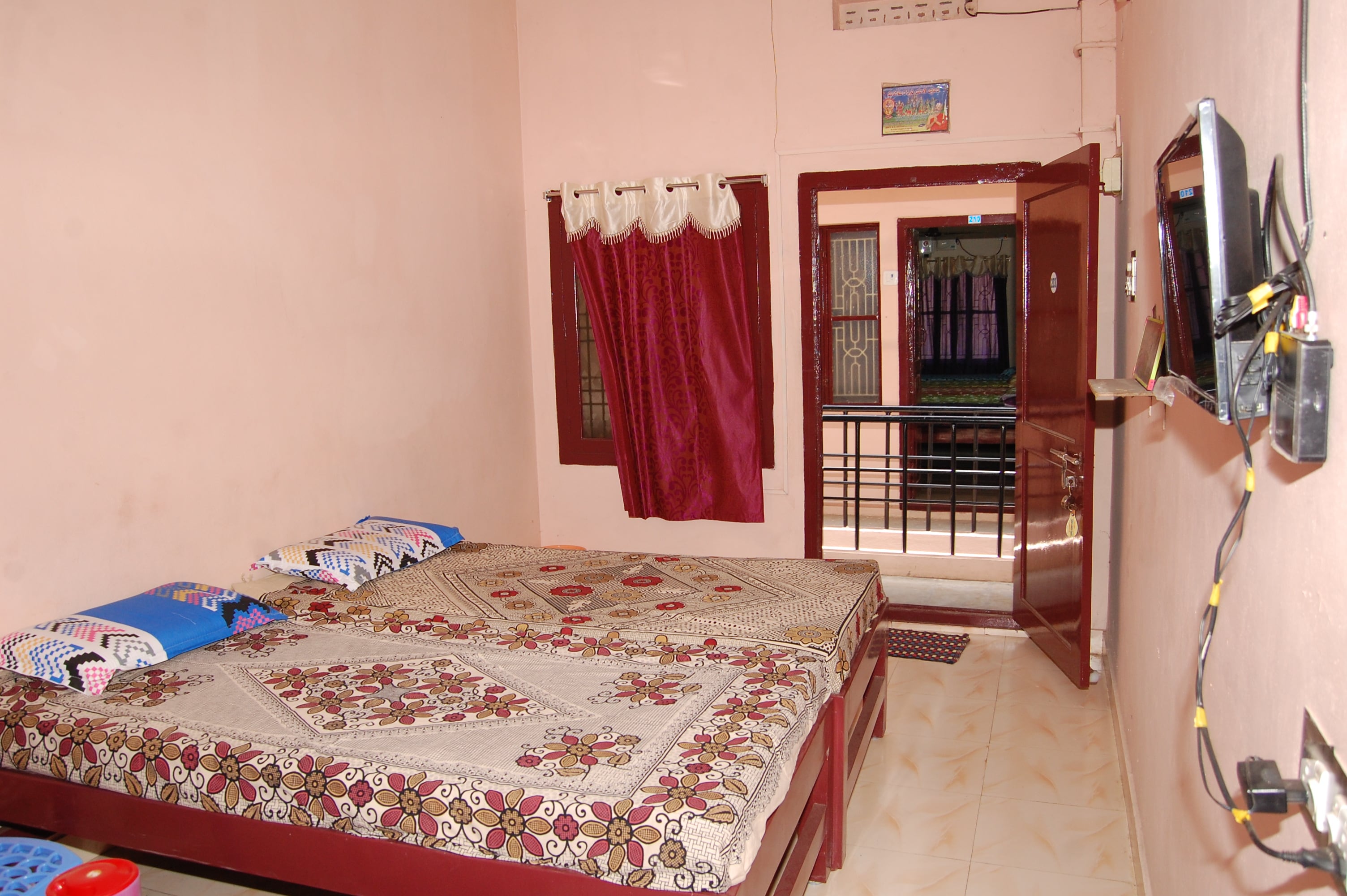 Hotel Tarangini residency - Tap to explore photos