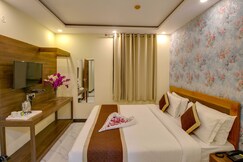 Jasoda Heritage Hotel Near Hawa Mahal