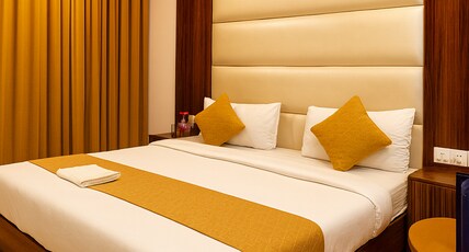 Airport Hotel Earth Room Type - Deluxe Room