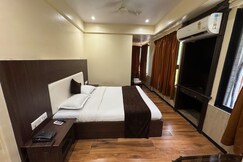 Hotel Divya International