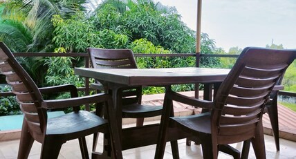 Redstone House by Ekdant Holiday Home Room Type - Deluxe terrace with pool view