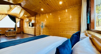 The Retreat Cottage(Stags Not Allowed) Room Type - Super Deluxe Wooden Room B (A.C) Private Balcony