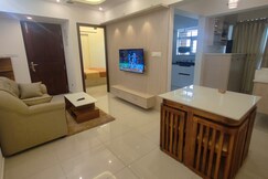 luxeoasisstays