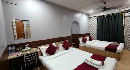 Hotel Pohor Regency -10 minutes travel to Kamakhya Temple Room Type - Six Bed Family Room Hotel Pohor Regency -10 minutes travel to Kamakhya Temple Room Type - Six Bed Family Room