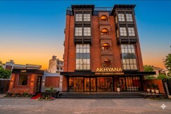 Akhyana Hotel Near Unitech Cyber Park