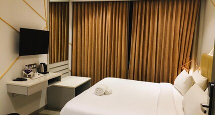 WALTAIR ABODE Room Type - Superior Room