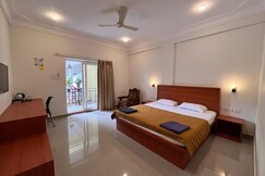 Morjim Sunset Hotel