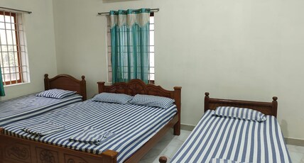 Nalli Plaza Room Type - 6 Bed Occupancy Ac Room
