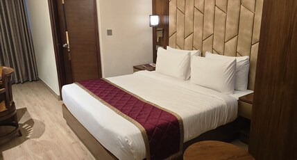 Hotel Pentagon Room Type - Executive Room